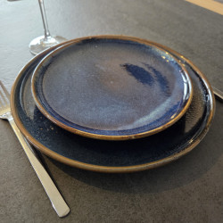 location vaisselle bleue